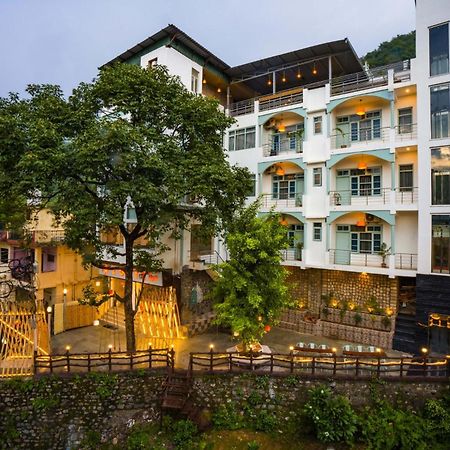 Zostel Rishikesh, Laxman Jhula Pansiyon Dış mekan fotoğraf